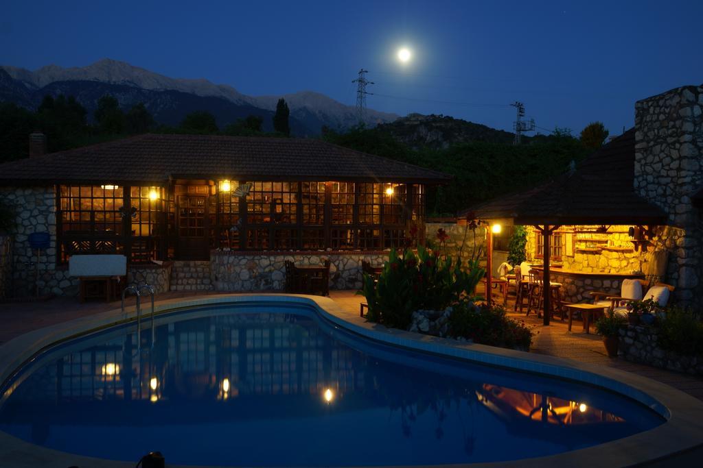 Mountain Lodge Hotel Doger Koyu Ngoại thất bức ảnh