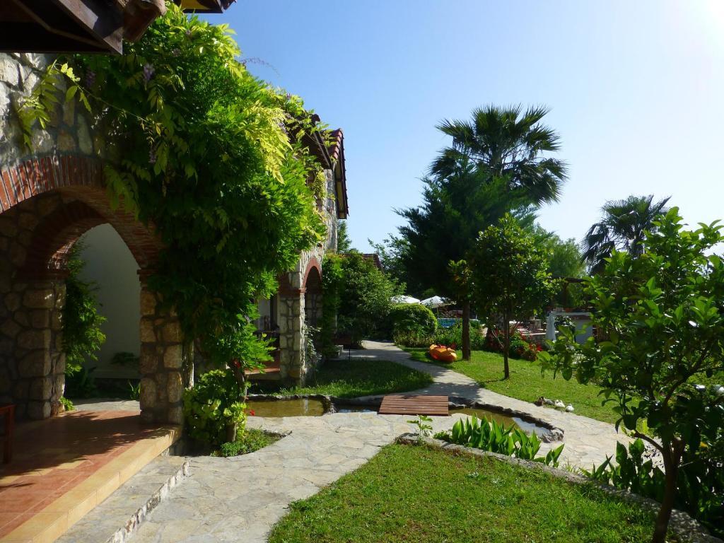 Mountain Lodge Hotel Doger Koyu Ngoại thất bức ảnh